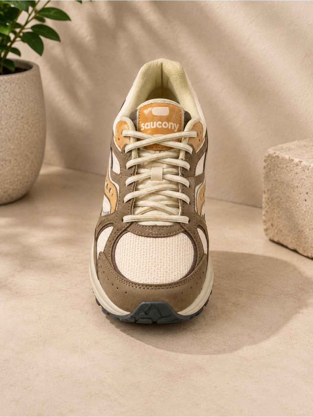 Saucony ProGrid Omni 6 Single Left Shoe Brown Cream Orange Sneaker Replacement